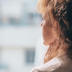 Utlevering av Nalokson nesespray